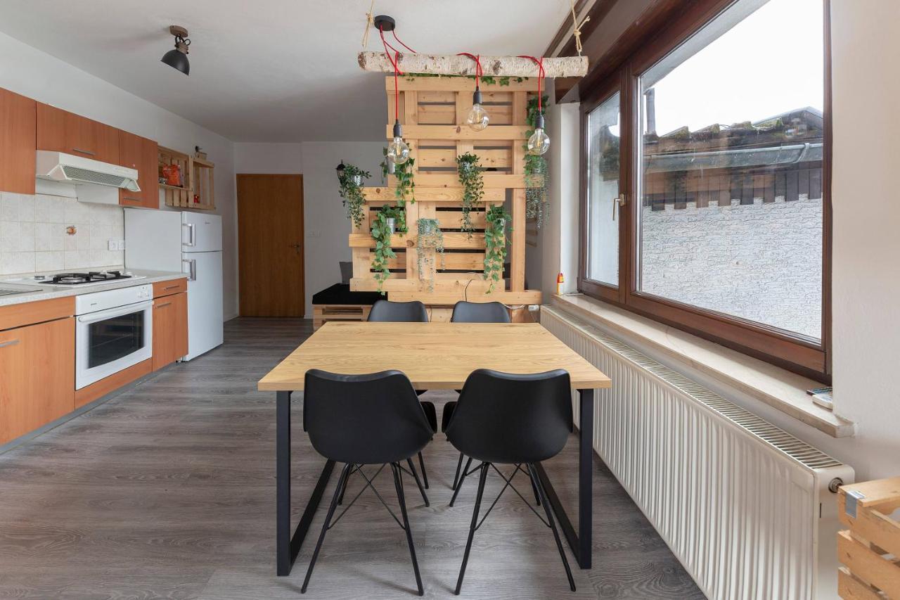 Апартаменты Apartma Vevce Любляна Экстерьер фото